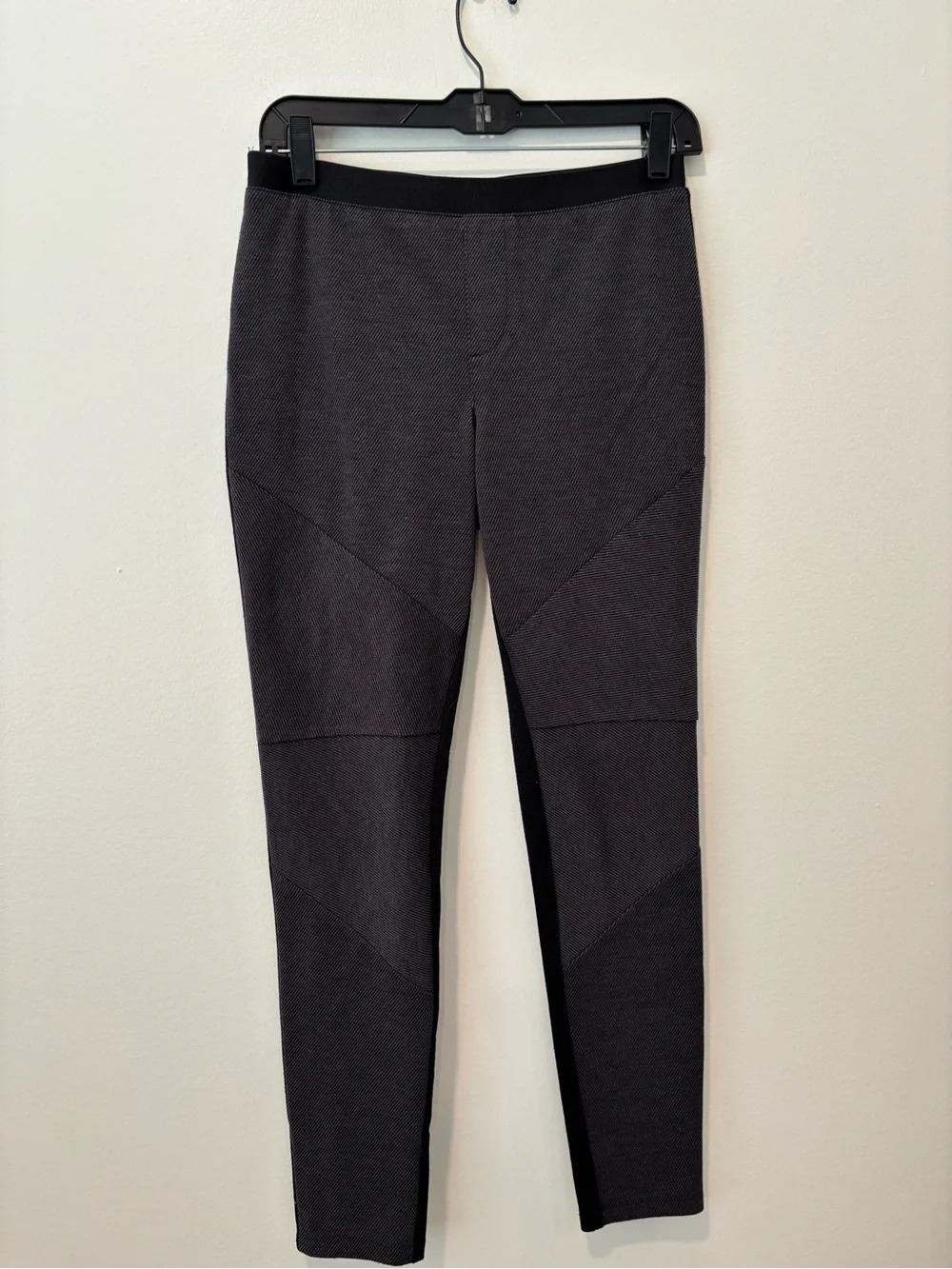 Women’s Textured Leggings